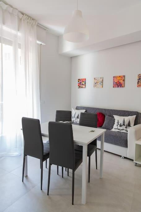 Modern Apartment Near Ponte Vecchio. ฟลอเรนซ์ ภายนอก รูปภาพ